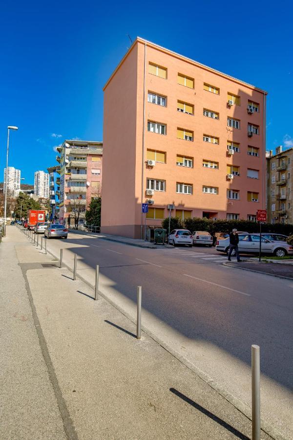 غييكا Apartment Hana المظهر الخارجي الصورة